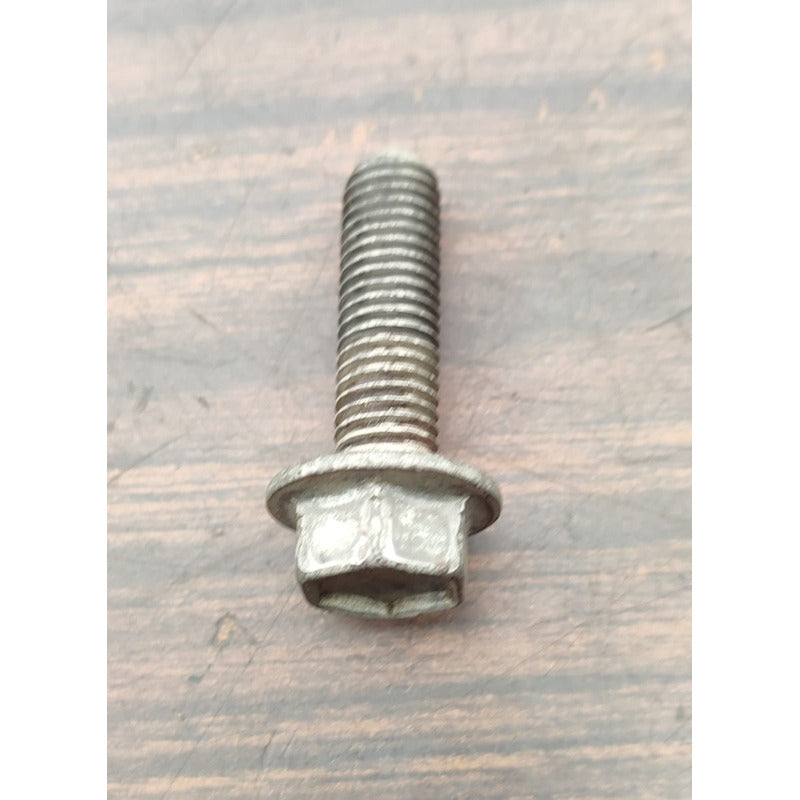Tornillo Coraza Concha Motor Navistar Maxxforce 7.6l Inter
