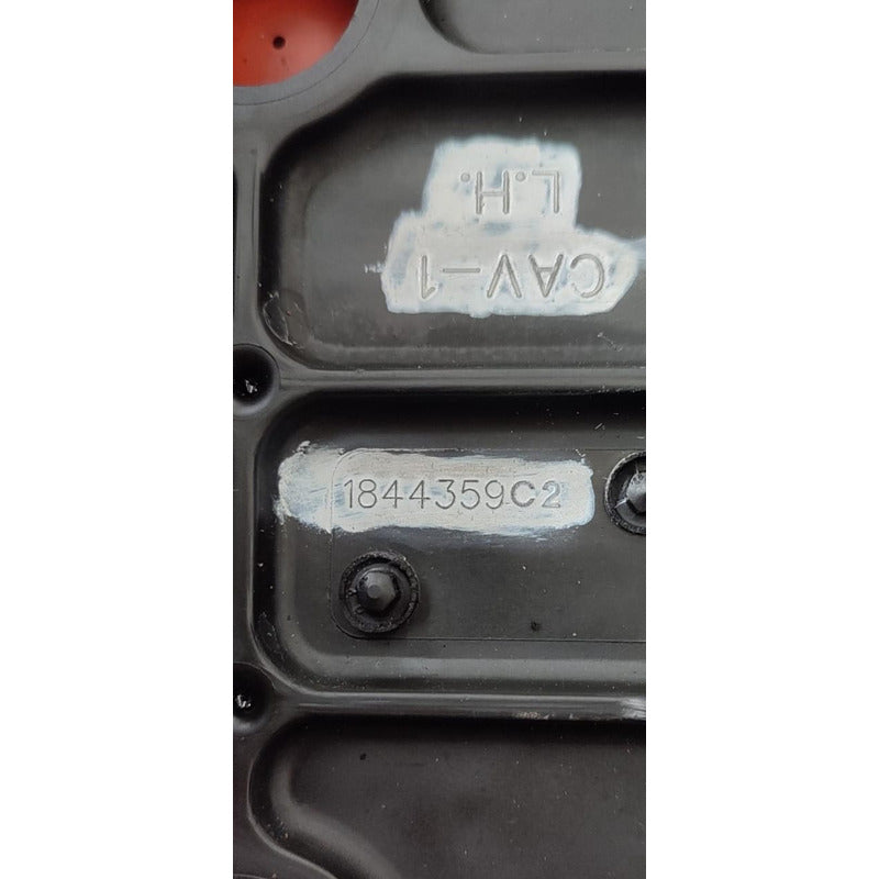 Tapa Punterías Copiloto Motor Cf600 Vt275 International