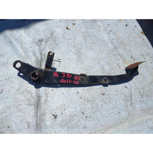 Pedal Clutch Tornillos Isuzu Elf 450