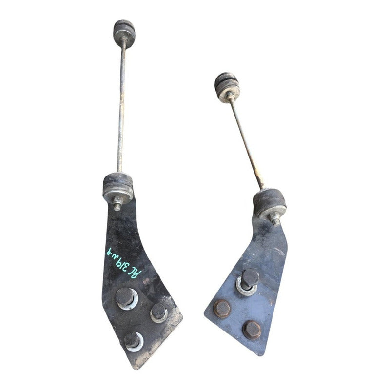 Soporte Base Tirante Radiador Freightliner M2 Par