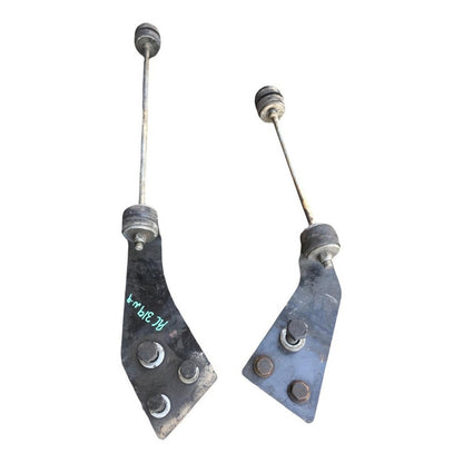 Soporte Base Tirante Radiador Freightliner M2 Par