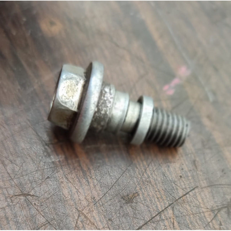 Tornillo Carter Motor Isuzu 4hk1 Elf 450 500