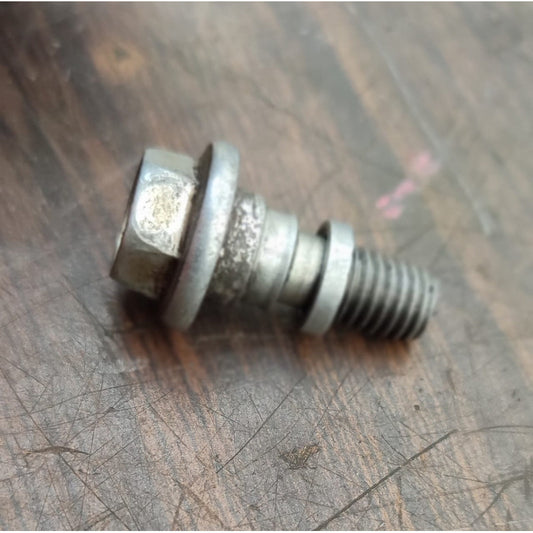 Tornillo Carter Motor Isuzu 4hk1 Elf 450 500