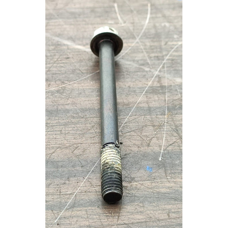 Tornillo Enfriador Aceite Motor Isuzu 4jj1 Elf 300 200