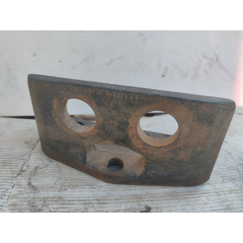 Soporte Base Motor Caterpillar Freightliner Fl70
