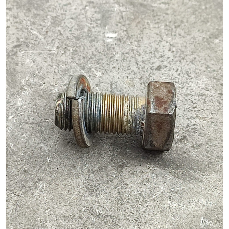 Tornillo Base Soporte Motor Kubota V2203 Carrier 7 Piezas