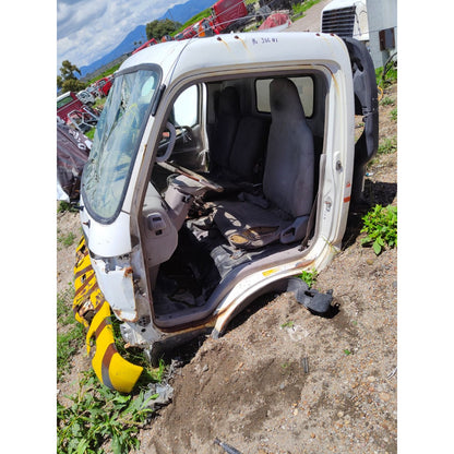 Cabina Toyota Hino 300 716 Año 2009