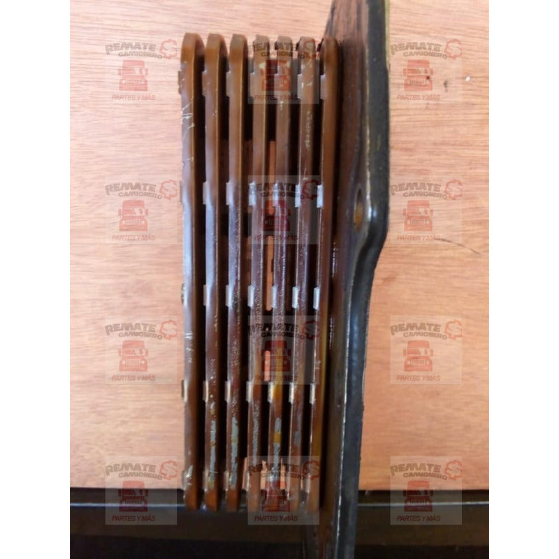 Enfriador De Aceite Motor Cummins Isb 5.9 6bt Serie B