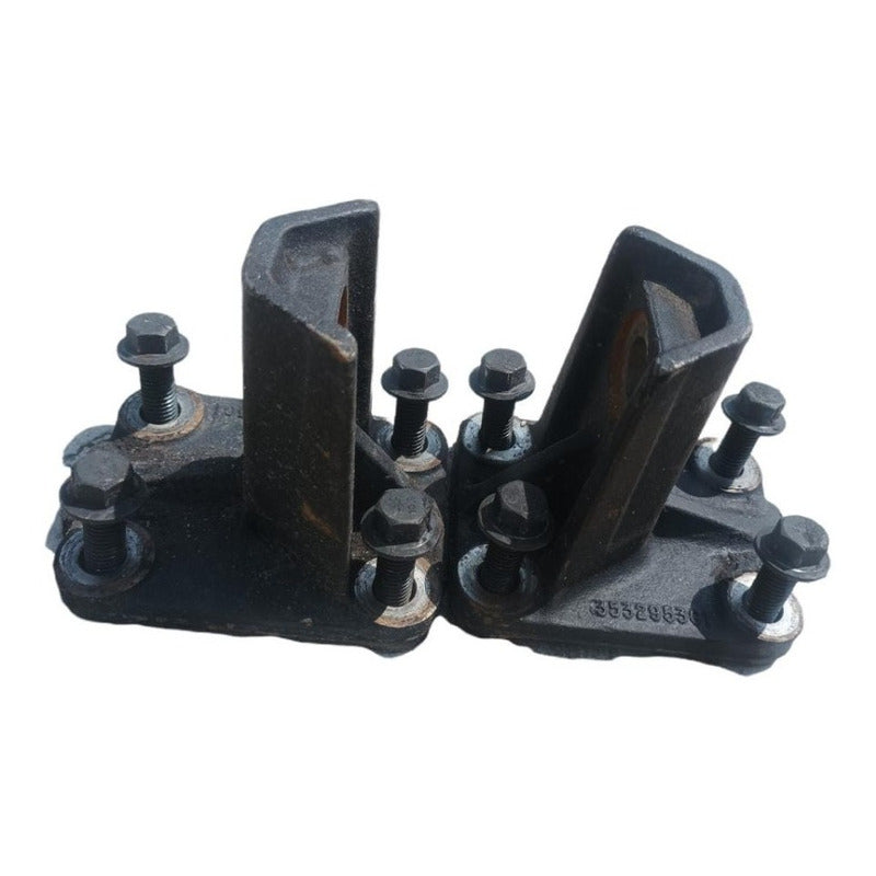 Soporte Motor Coraza Navistar Dt466 International 4300 4700