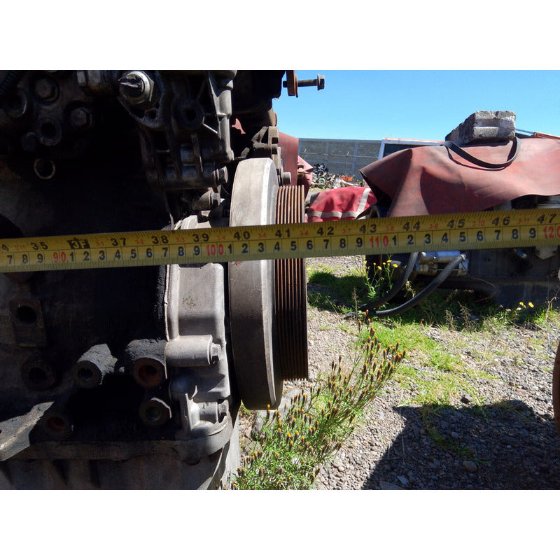 Motor Mercedes Benz Om 906  Arrancando