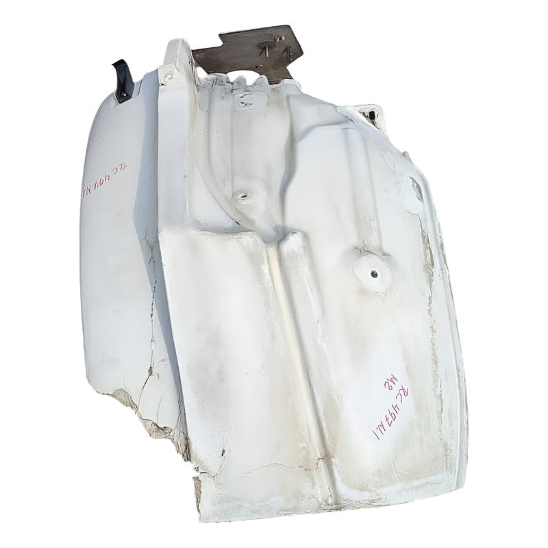 Remate Extensión Salpicadera Cofre Freightliner M2 Piloto