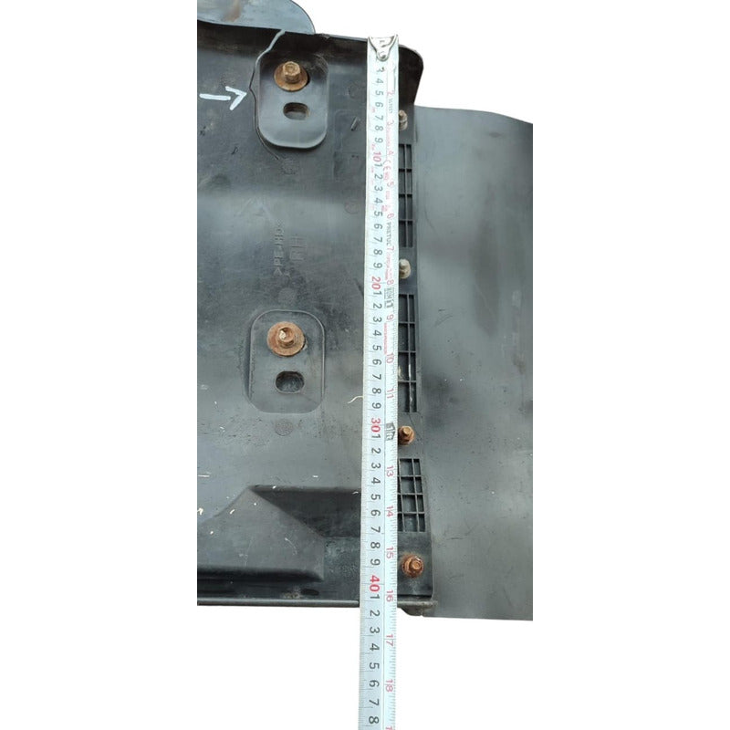 Salpicadera Tolva Lodera Copiloto Isuzu Elf 300 200 Detalle