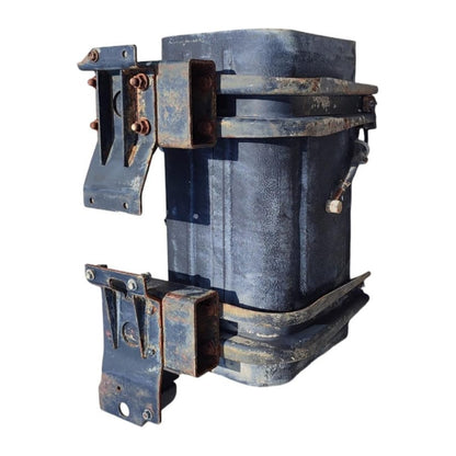 Tanque Diésel Combustible Hino 300 816 Base Soportes