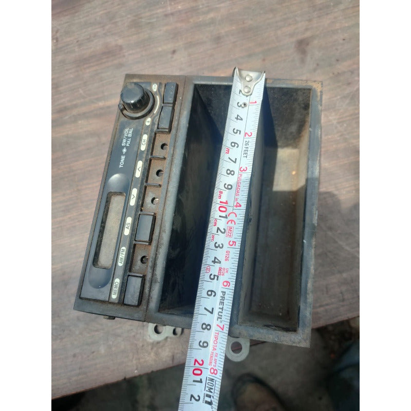 Estereo Stereo Tablero Consola Central Cabina Hino 300 816