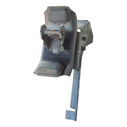 Soporte Base Gancho Seguro Cabina Isuzu Elf 200 300