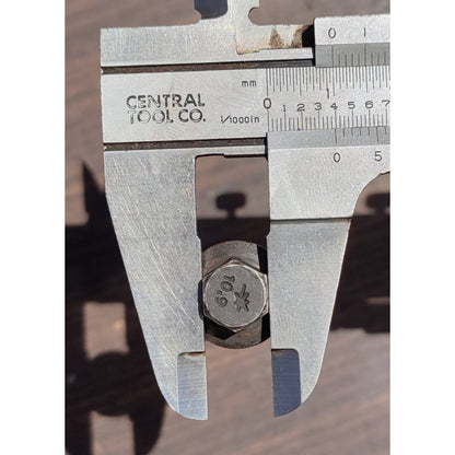 Perno Tornillo Riel Alta Presion Motor Navistar Maxxforce 7.