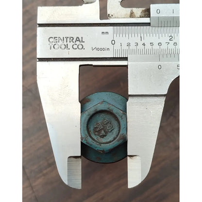 Tornillo Coraza Concha Motor Navistar Maxxforce 7.6l