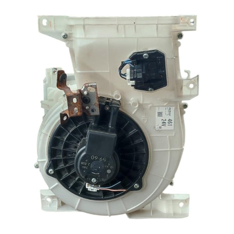 Tubo Ducto Blower Calefacción Cabina Isuzu Elf 300 18-23