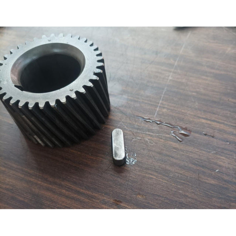 Engrane Manivela Engranaje Cuña Cigueal Motor Kubota V2203