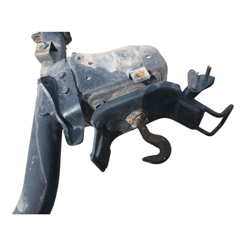 Soporte Broche Chapa Cabina Hino 300 716 816 616 514