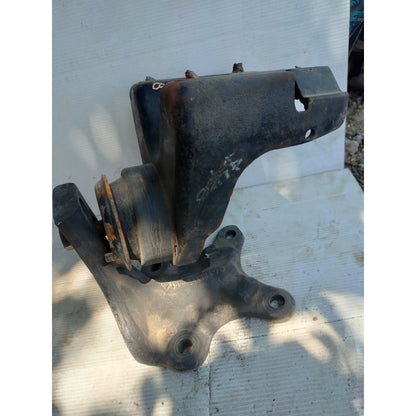 Soporte Lateral Motor Mercedes Benz Om 906 Autobus Derecho
