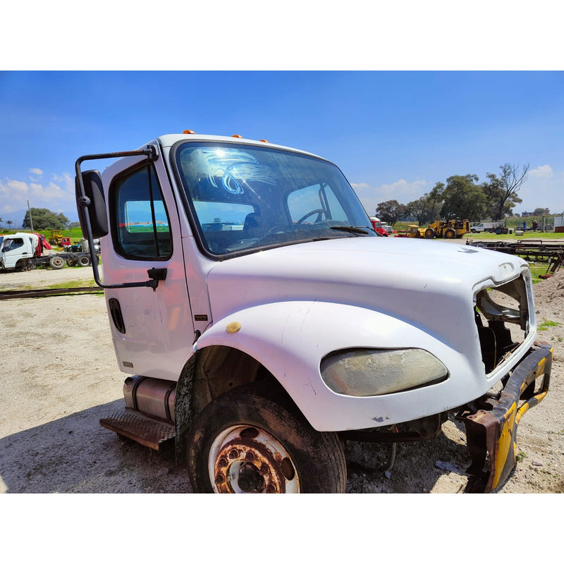 Freightliner M2 2007 Cabina Cofre