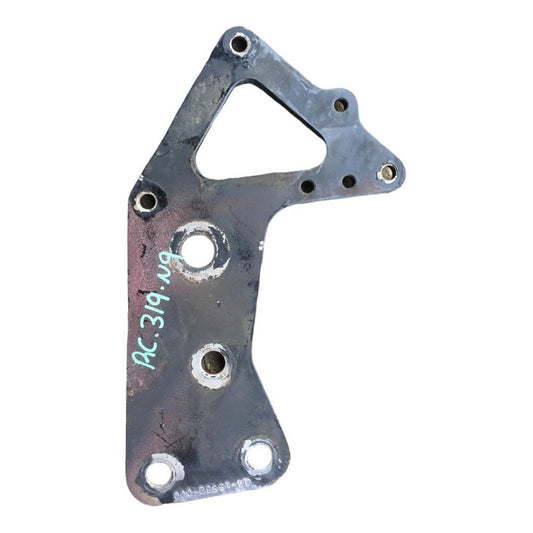 Base Soporte Placa Caja De Direccion Freightliner M2