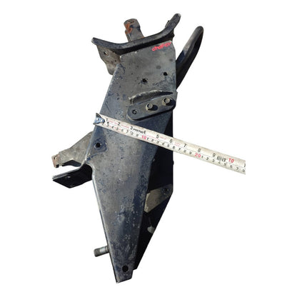 Gancho  Base Soporte Cabina Isuzu Elf 400 450 500 Piloto
