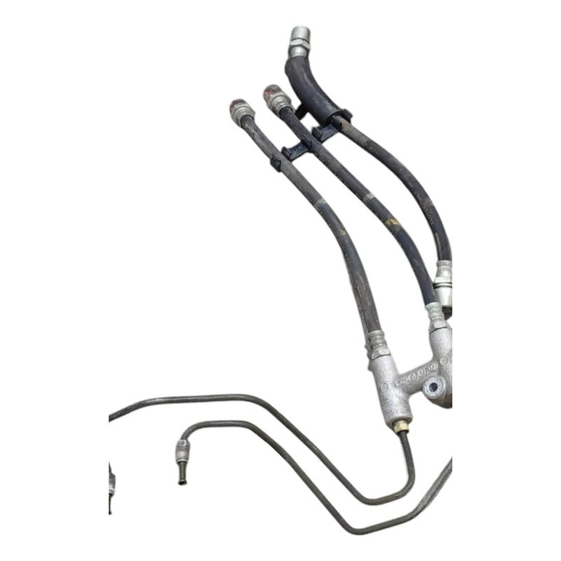 Tubo Valvula Repartidora Liquido Frenos Isuzu Elf 500