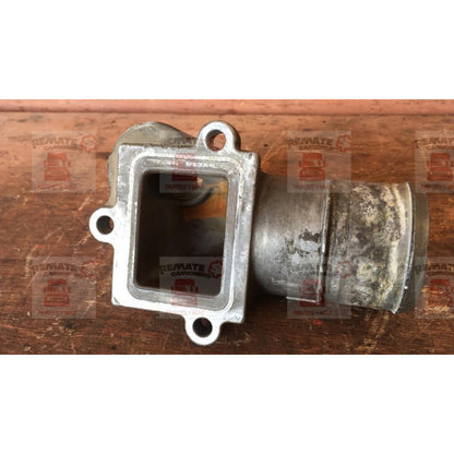 Toma Tubo Agua Navistar Maxxforce 7.6l Durastar Internationa
