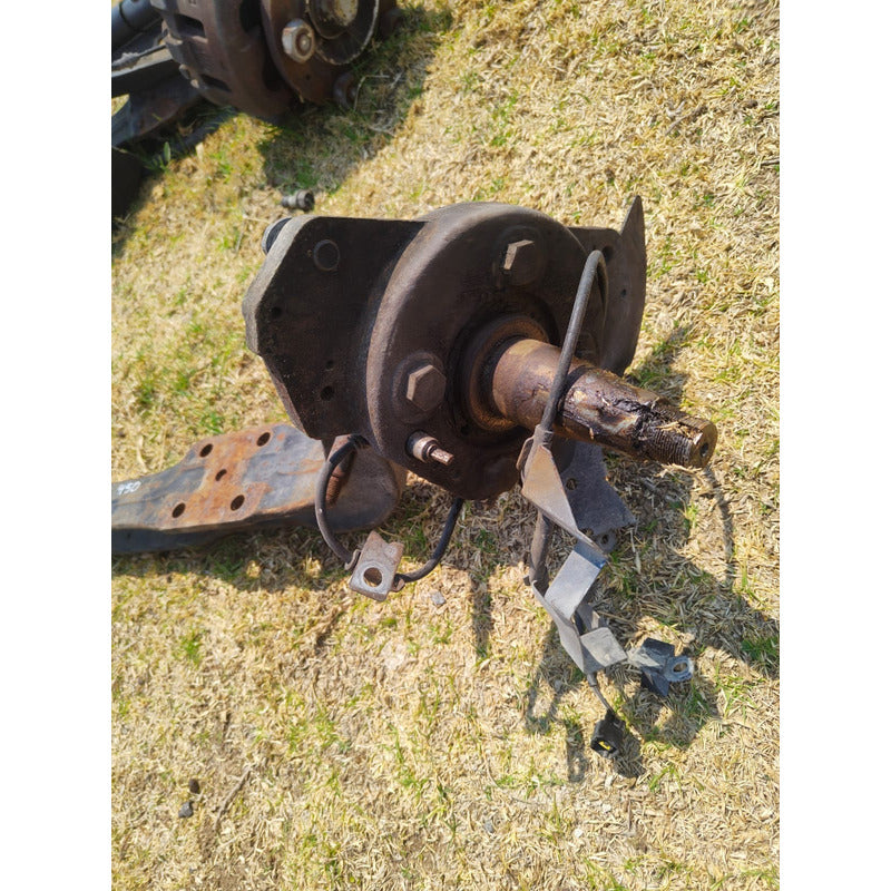 Eje Delantero 6 Birlos Isuzu Elf 450