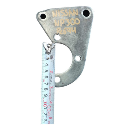 Soporte Bomba Dirección Hidráulica Nissan Diesel Frontier Np Plateado