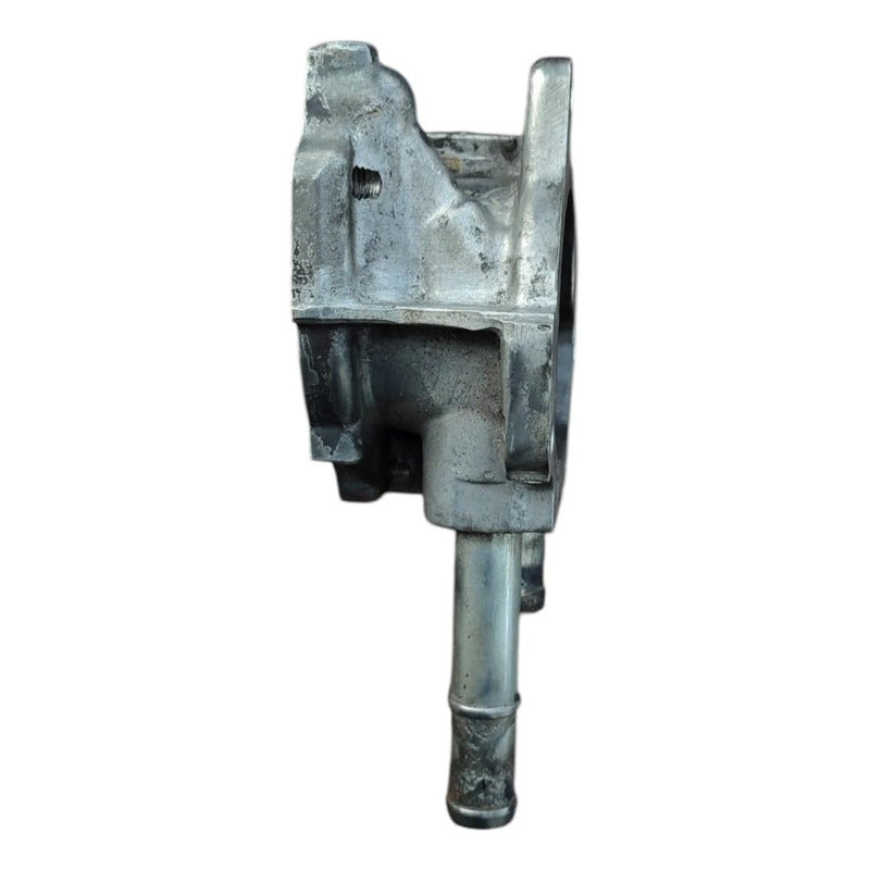 Base Soporte Tubo Agua Caja De  Termostato Hino 816 716 300
