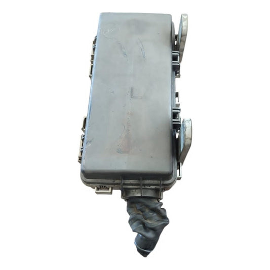 Caja Arnes Fusibles Isuzu Elf 300 2018-2023