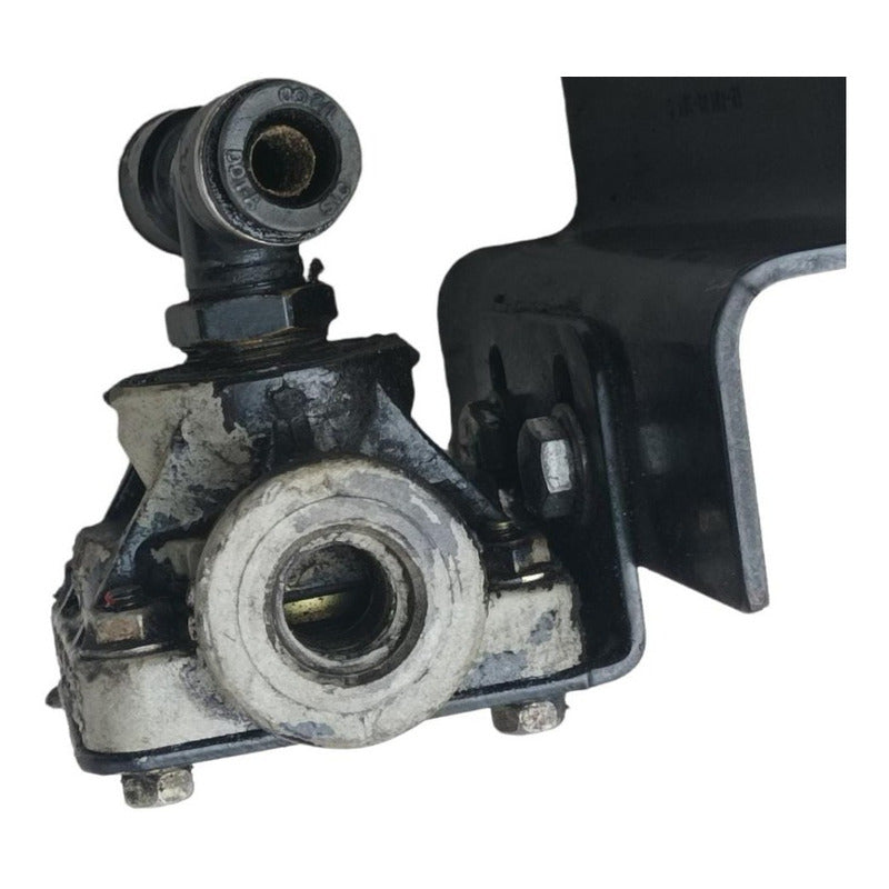 Valvula Repartidora Aire Frenos Freightliner M2 Bendix