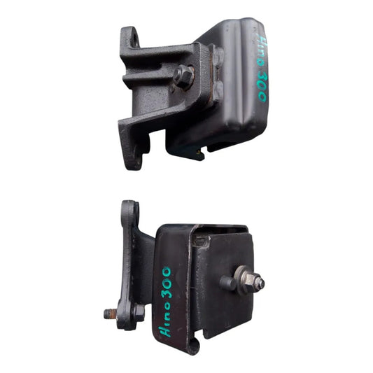 Soporte Goma Hule Tacón Motor Hino 300 716 816 Par