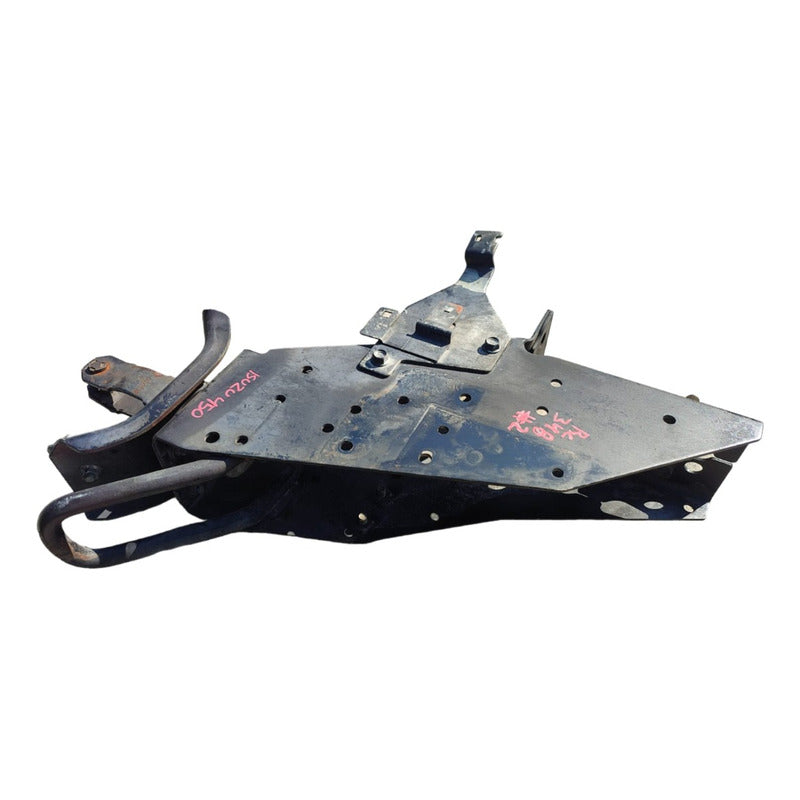 Gancho  Base Soporte Cabina Isuzu Elf 400 450 500 Piloto