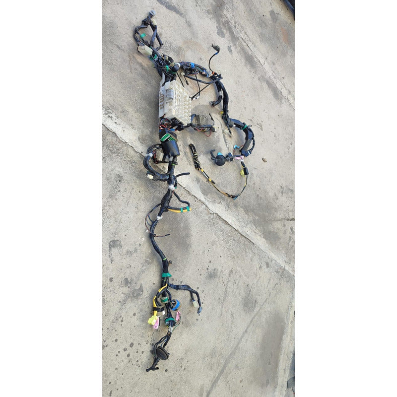 Arnes Tablero Interior Cabina Isuzu Elf 300 2018-2023