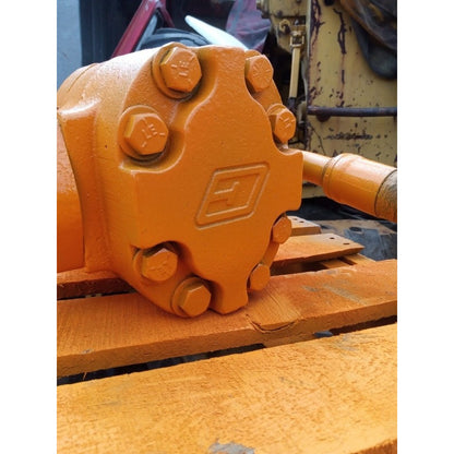 Bomba Hidráulica  P75 Parker Commercial Maquinaria