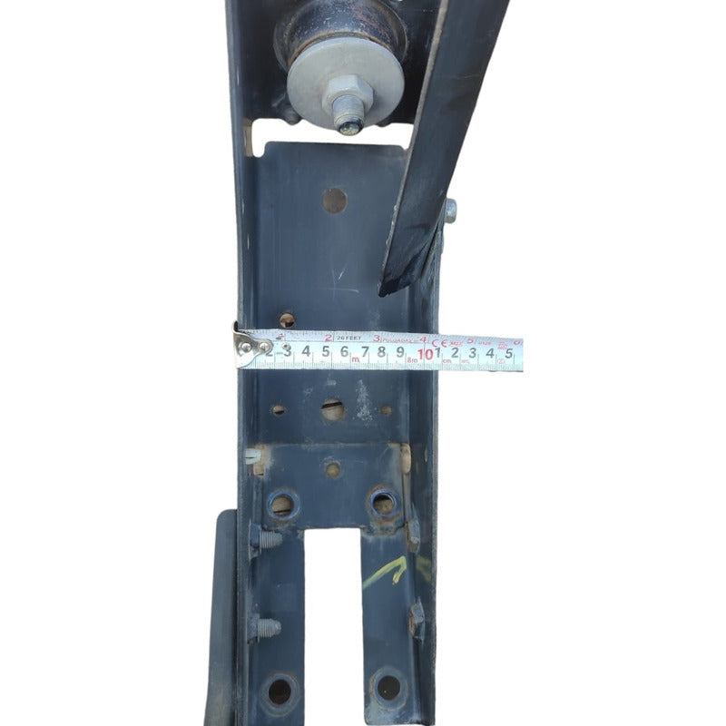 Soporte Base Perno Seguro Cabina Isuzu Elf 200