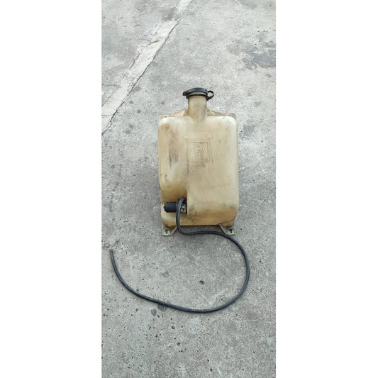 Tanque Depósito Líquido Limpiadores Kenworth T300 T370