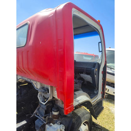 Cabina Isuzu Elf 500 Año 2010