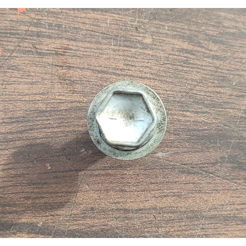 Tornillo Bomba Agua Motor Hino 300 816 716 5 Pz