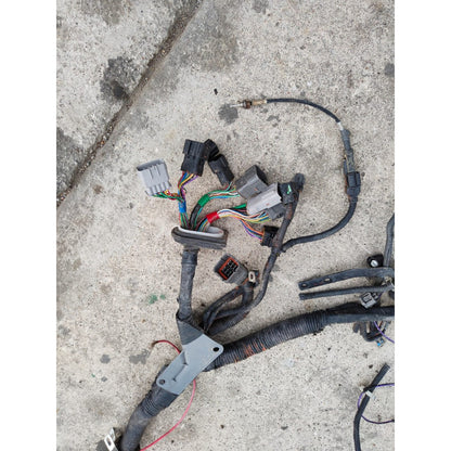 Caja Tablero Fusibles Arnes Sterling 360 Detalle