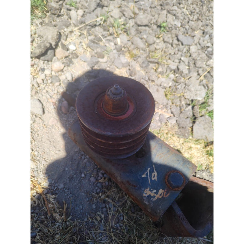 Polea 4 Surcos Motor Mercedes Benz 906 Ventilador Autobus