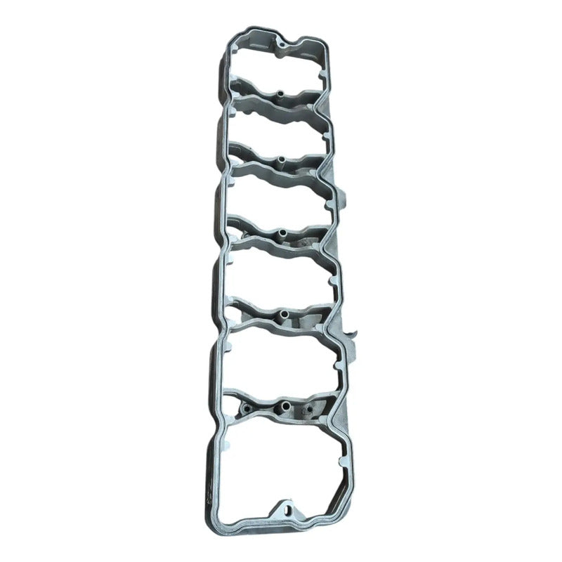 Aumento Base Balancin Cubierta Motor Cummins Isb 6.7l Paccar