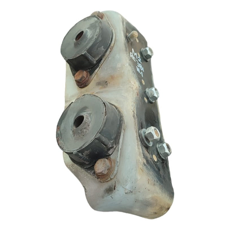 Soporte Base Cabina Freightliner M2