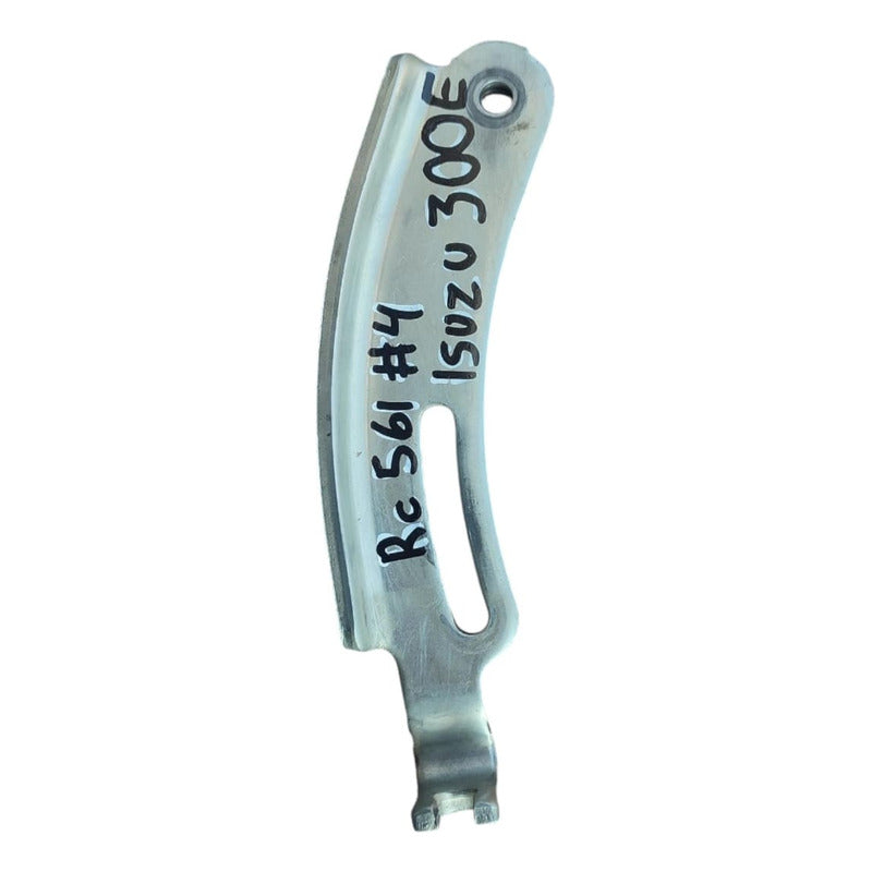 Soporte Base Alternador Motor Isuzu 4jj1 Elf 300 200