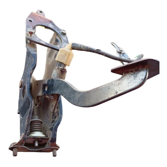 Base Soporte Pedal Clutch Sterling Fl360 Freightliner Univer
