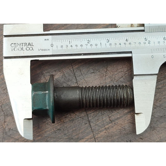Tornillo Multiple Escape Navistar Maxxforce 7.6l Internation